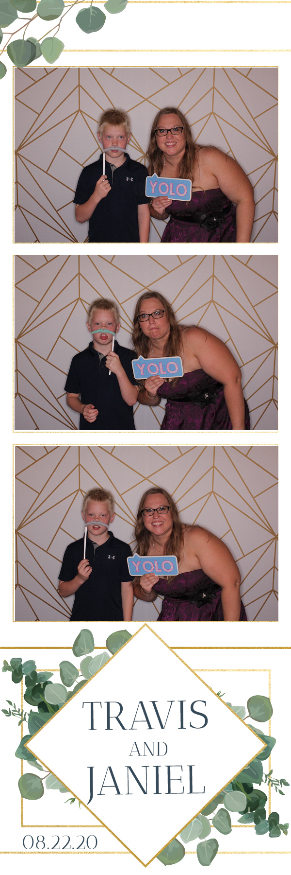 Jacquie & Dennis’ Wedding | View more photos from the event at gallery.photoboothbillings.com/u/PhotoBoothBillings/Jacquie-Dennis’-Wedding-0